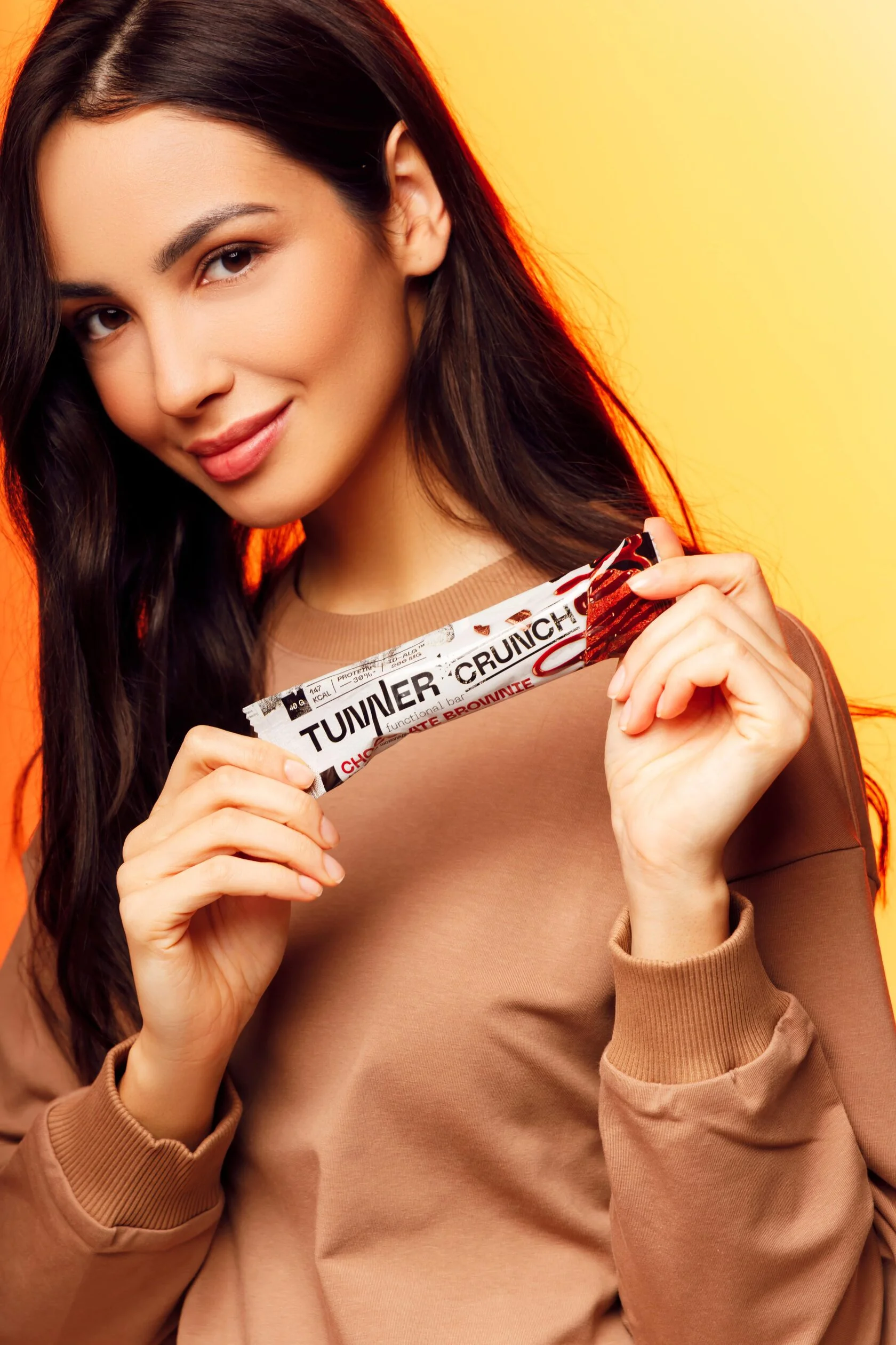 Функциональный батончик Tunner CRUNCH со вкусом «Шоколадный брауни»